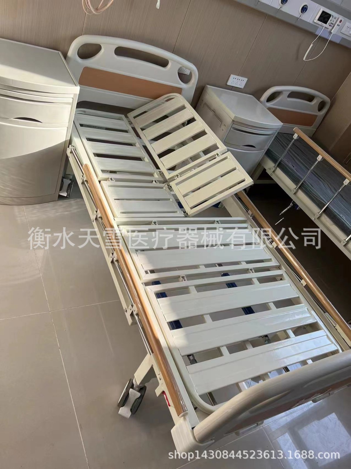 源头工厂康养服务中心敬老院家用 实木单双摇护理床 养老院用的床图2