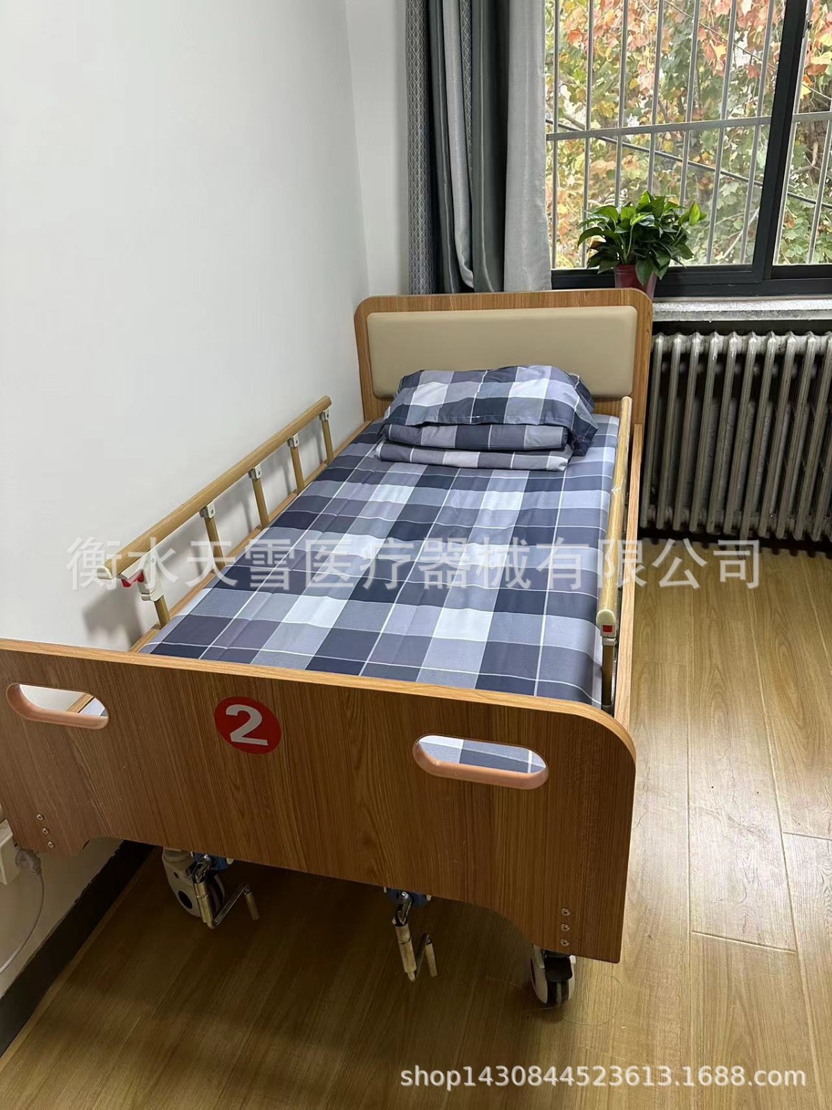 源头工厂康养服务中心敬老院家用 实木单双摇护理床 养老院用的床图3